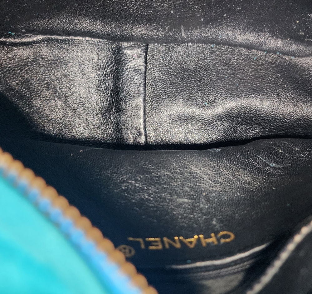 Chanel Mini Suede Tassel Camera Bag. Needs Ext Cleaning. No Hologram. - Picture 16 of 16